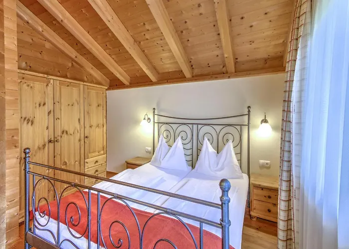 Village Traditional 빌트슈나우